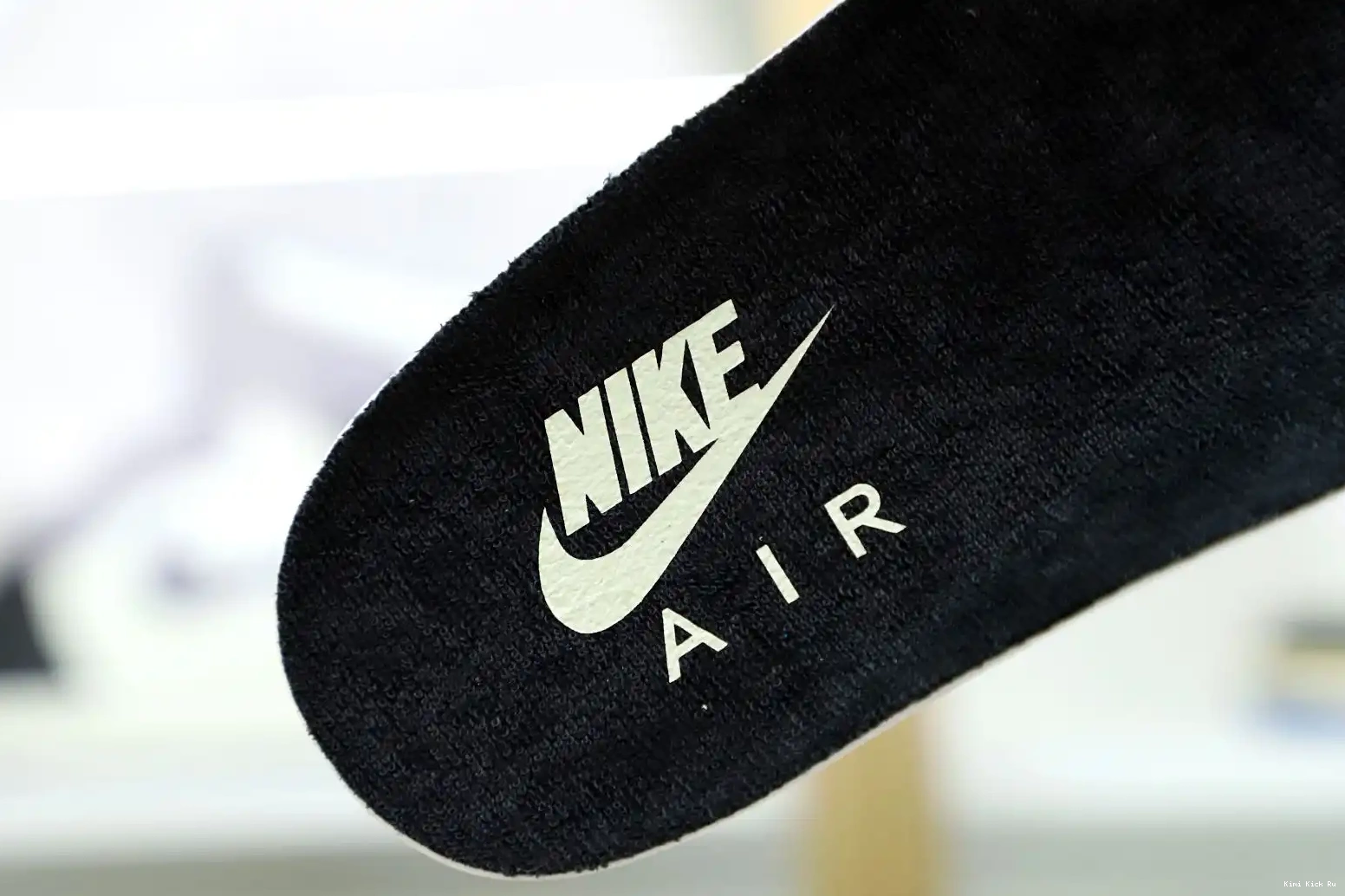 RETRO AIR 6 Kimikick 'OLIVE' TRAVIS SCOTT JORDAN X 0701